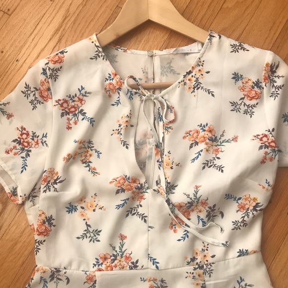 Short sleeve dress by Lush - Picture 5 of 7